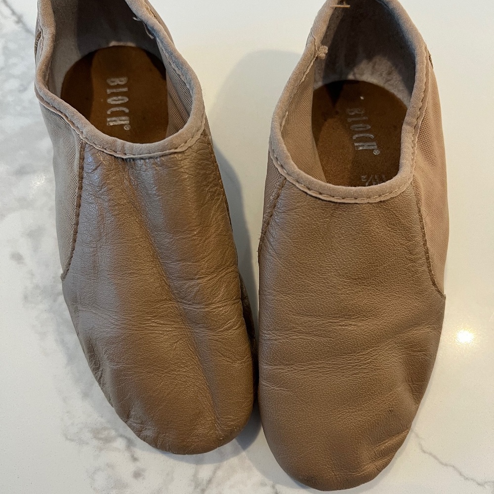 Bloch jazz shoes kids 11.5